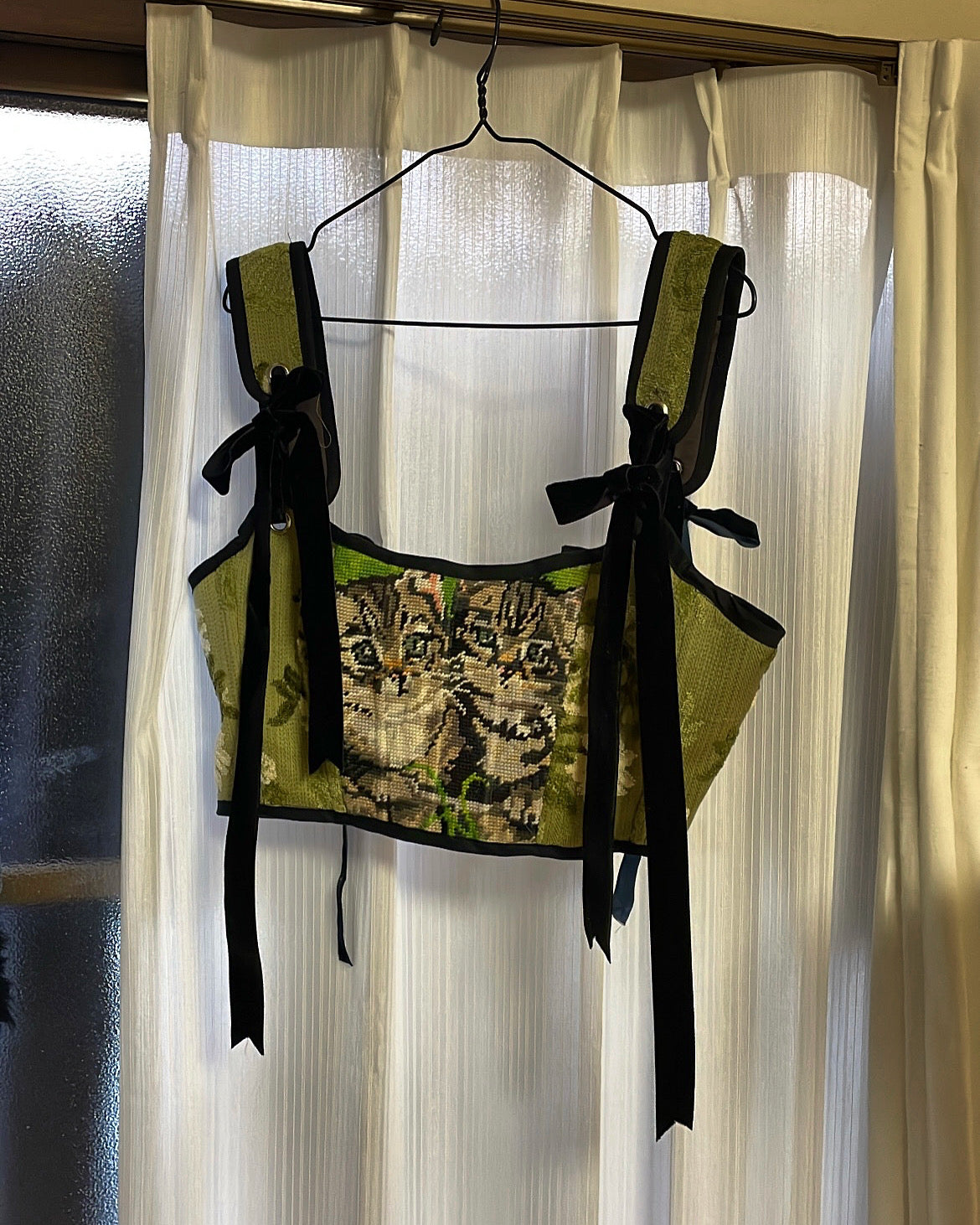 【REMAKE 】Corset x French Handmade Needlepoint