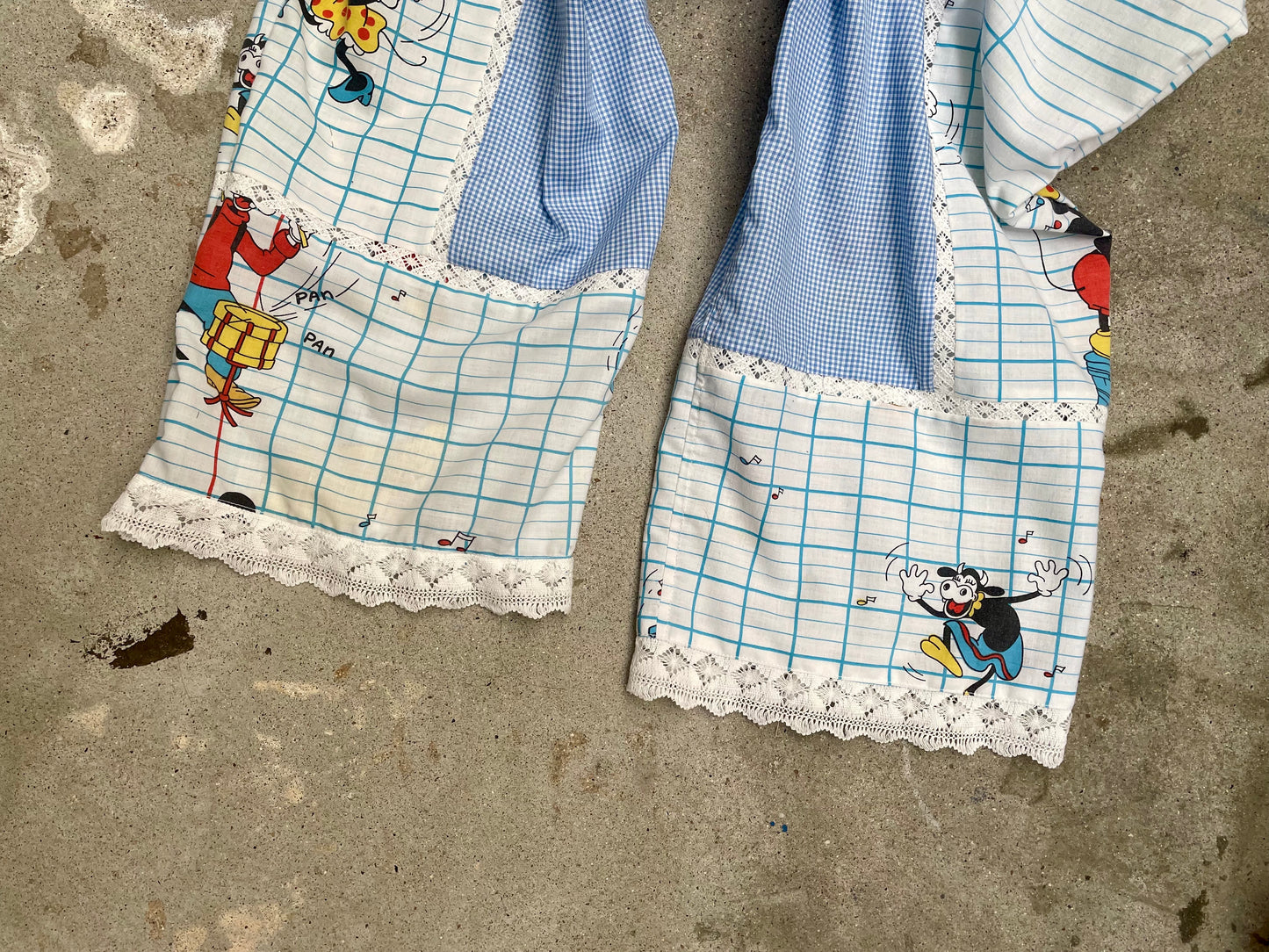 [REMAKE] Vintage Disney Pants