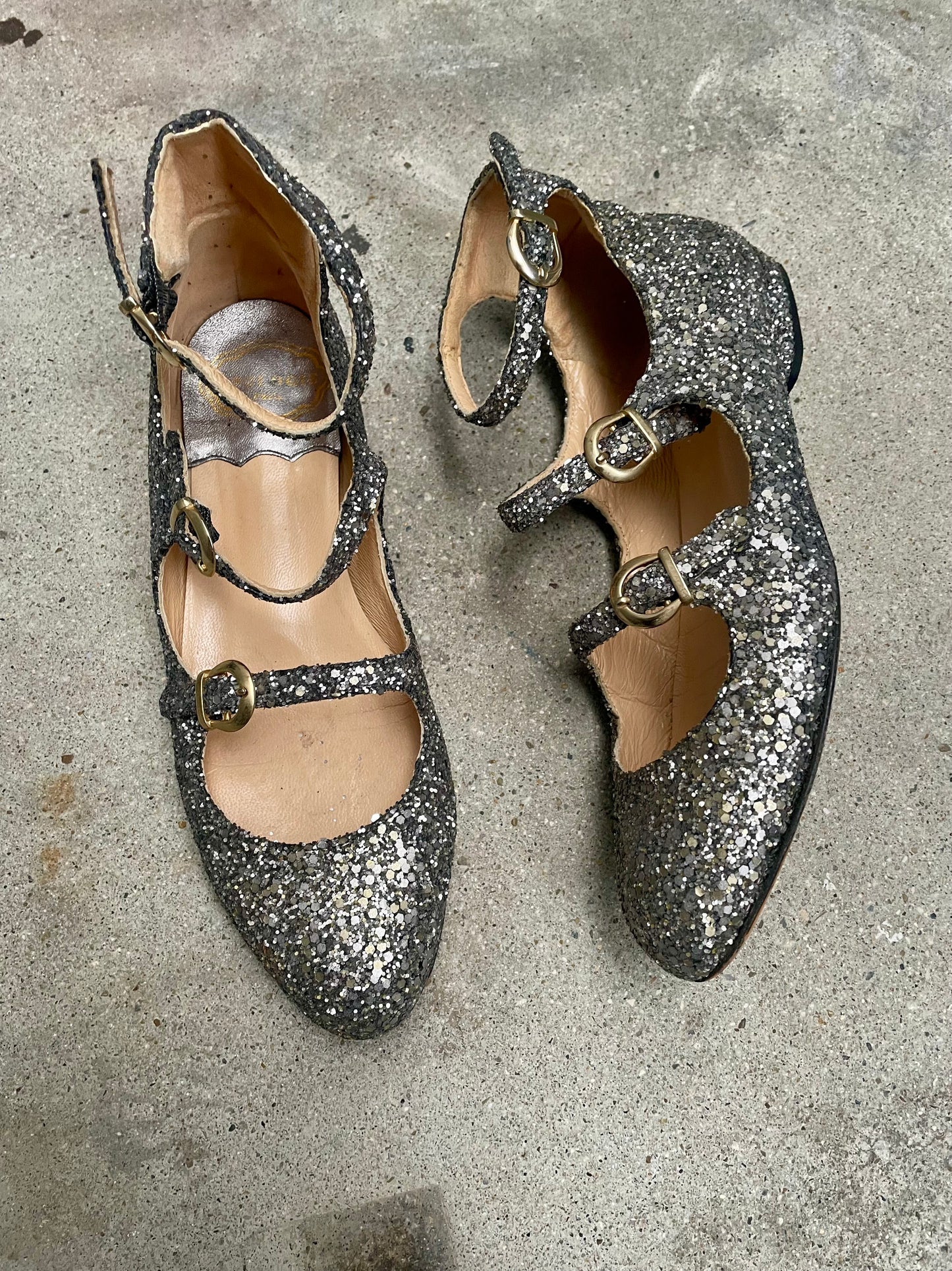 [USED] Glitter Sandals