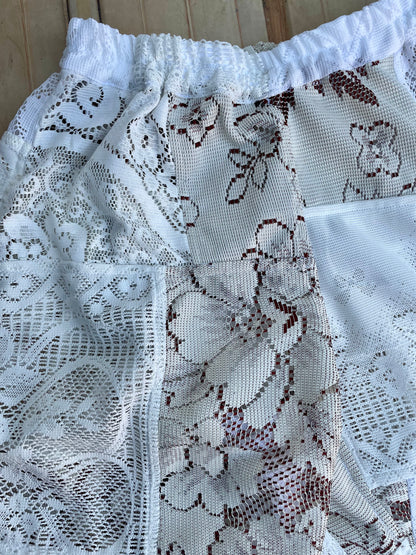 [REMAKE] Patchwork Lace Pants