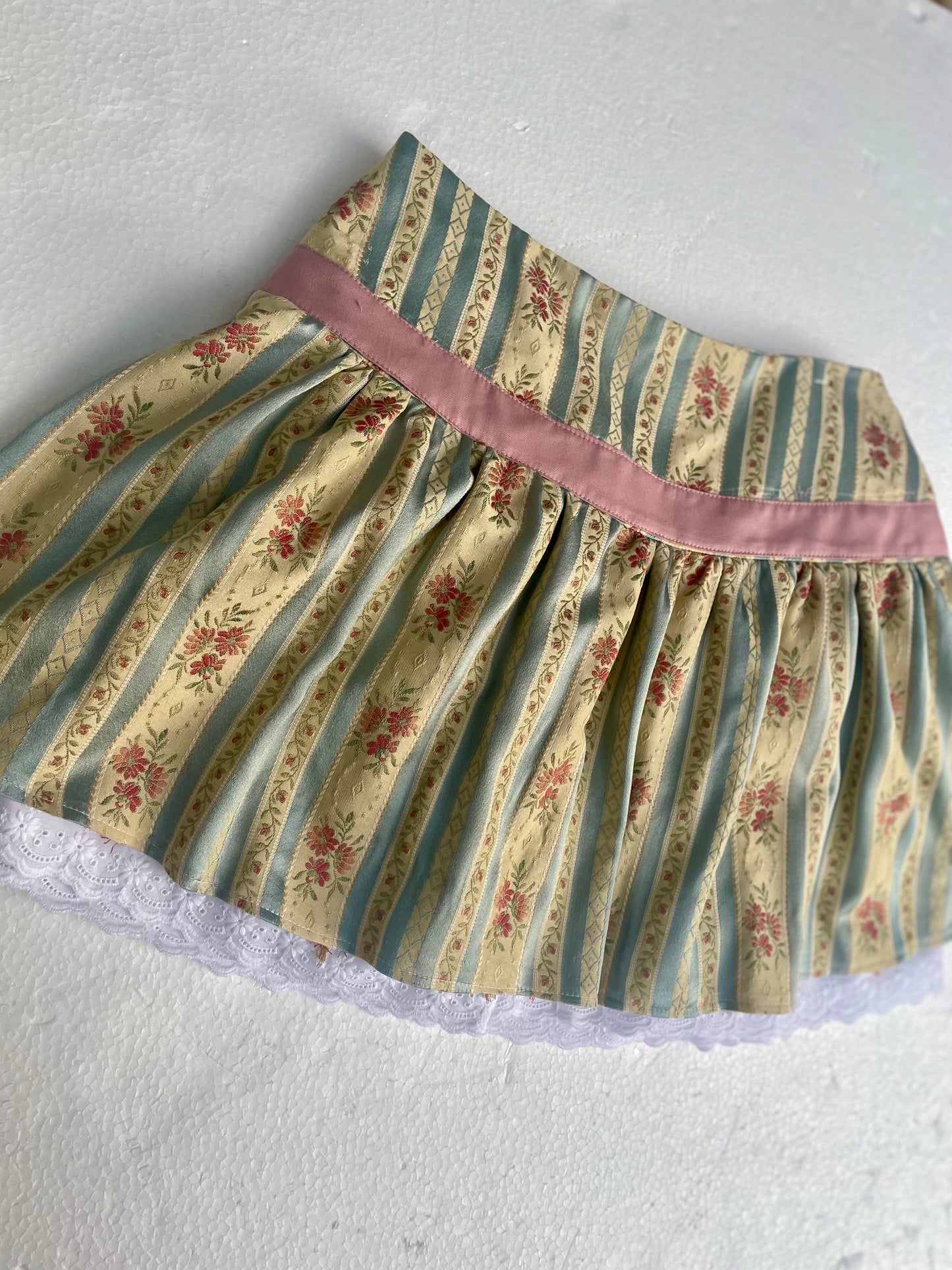 [REMAKE] Bow Skirt