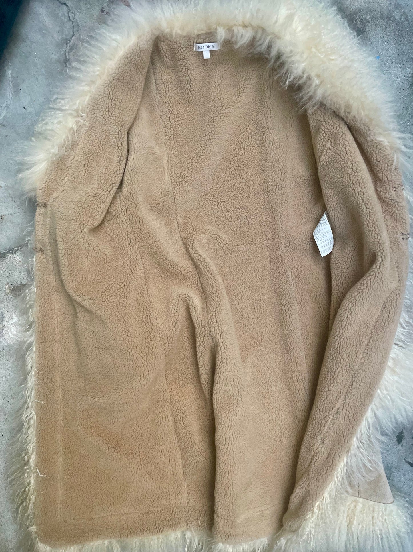 [USED] Coat with Mongolian Sheepskin