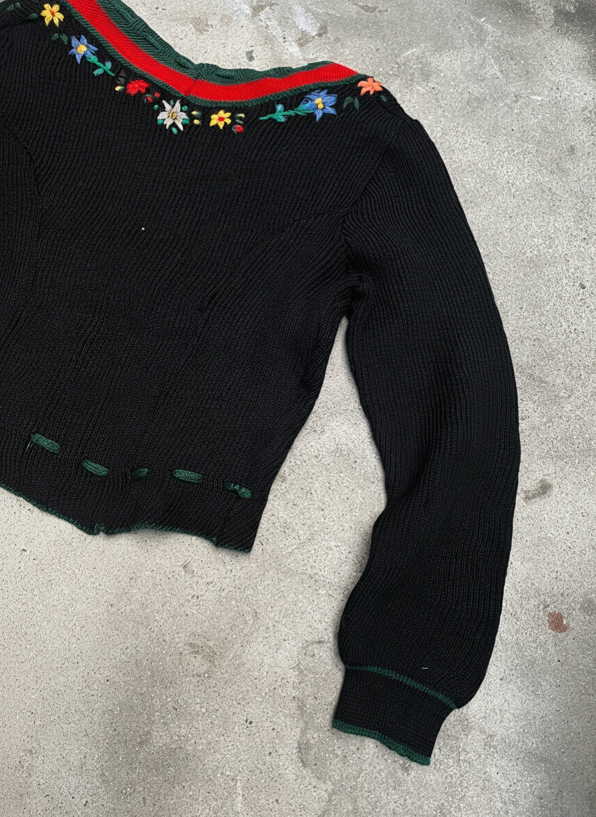 [VINTAGE] Tyrolean Embroidered Cardigan