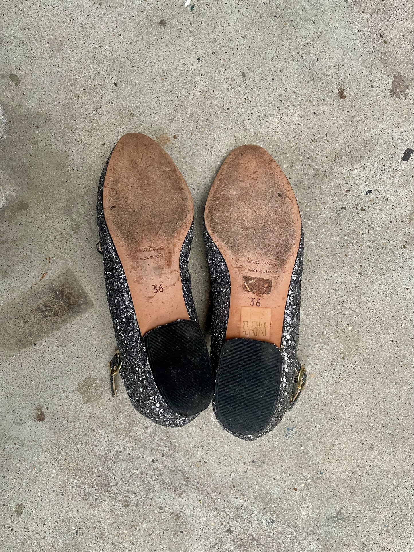 [USED] Glitter Sandals