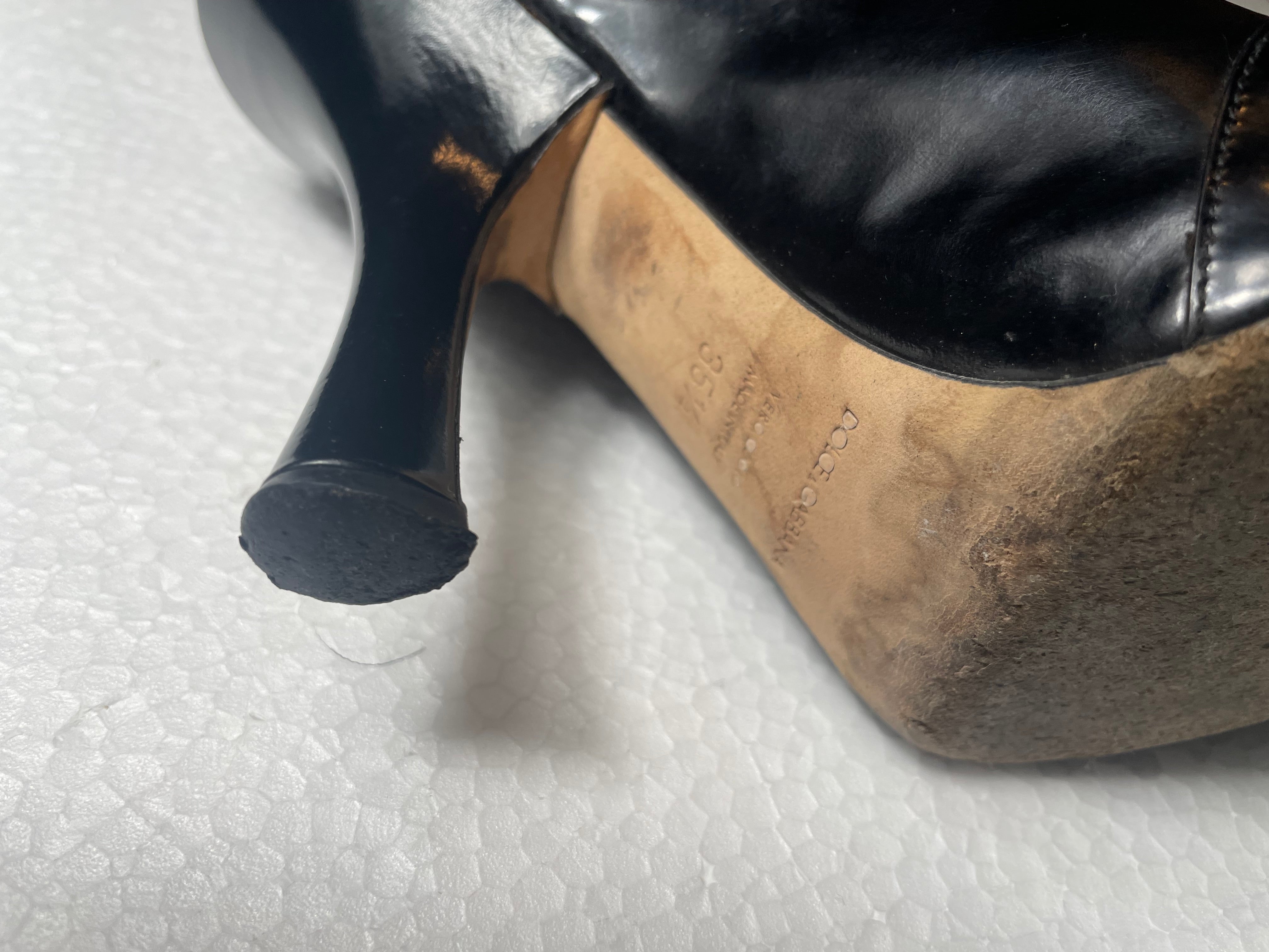 M3921 美品 DOLCE&GABBANA スエード レースアップ ブーティ 美品 DOLCE&GABBANA ドルチェアンドガッバーナ スエード レザー