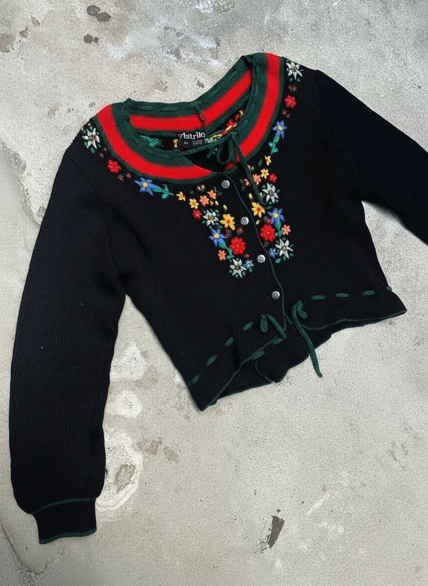 [VINTAGE] Tyrolean Embroidered Cardigan